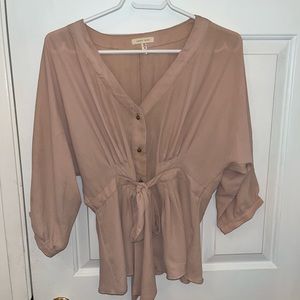 Under Skies Blouse size medium